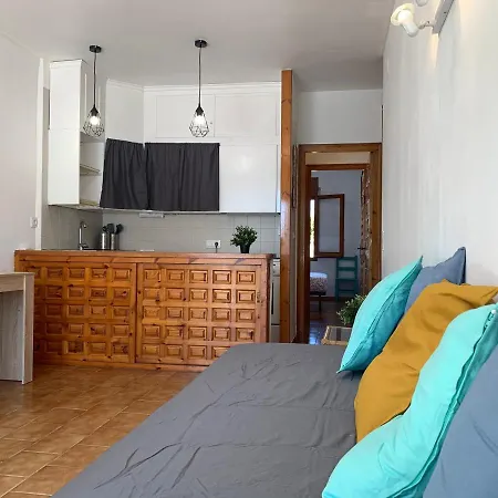 Badia Beach- * Empuriabrava